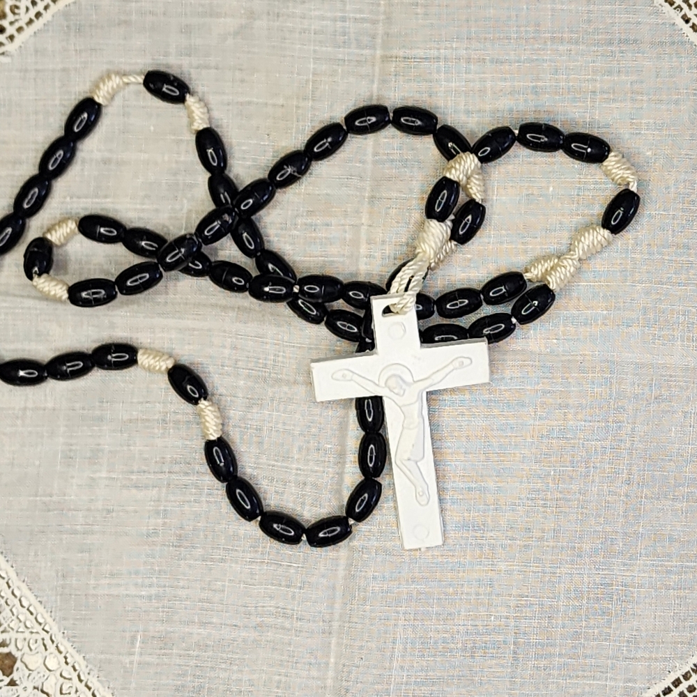 Vintage Hand Knoted Black and White Rosary